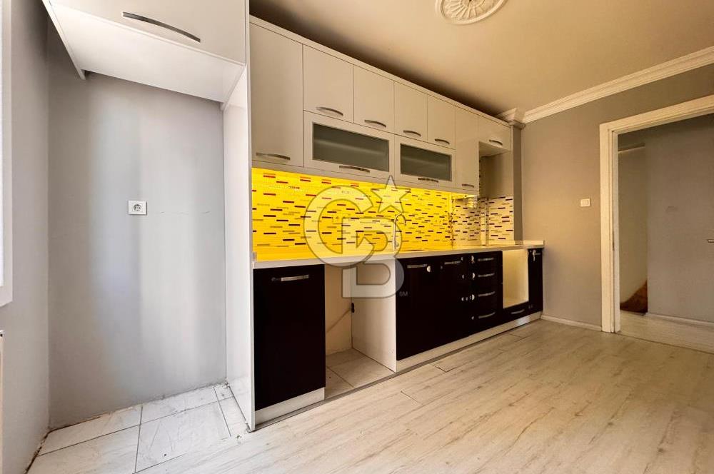 BUCA YILDIZ MAH SİTE İÇERİSİNDE 3.KAT 3+1 115m2 D.GAZLI OTOPARKL