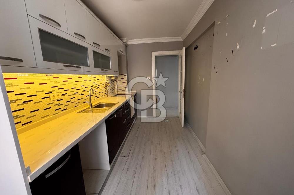 BUCA YILDIZ MAH SİTE İÇERİSİNDE 3.KAT 3+1 115m2 D.GAZLI OTOPARKL
