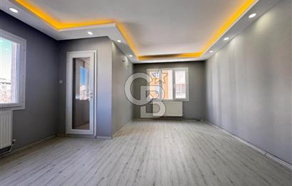 BUCA YILDIZ MAH SİTE İÇERİSİNDE 3.KAT 3+1 115m2 D.GAZLI OTOPARKL