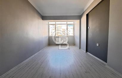 BUCA YILDIZ MAH SİTE İÇERİSİNDE 3.KAT 3+1 115m2 D.GAZLI OTOPARKL
