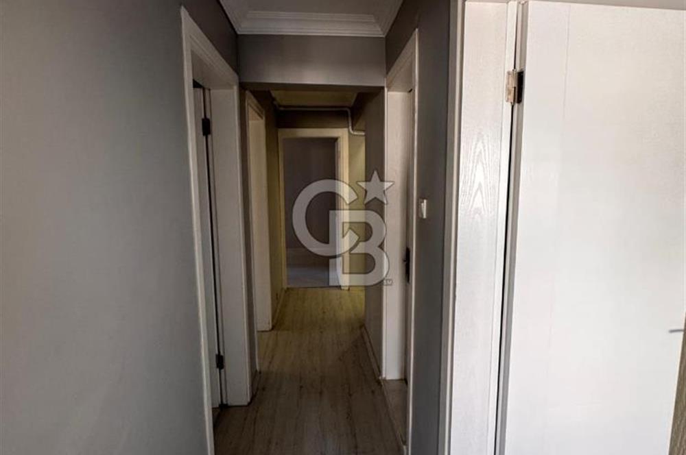 BUCA YILDIZ MAH SİTE İÇERİSİNDE 3.KAT 3+1 115m2 D.GAZLI OTOPARKL