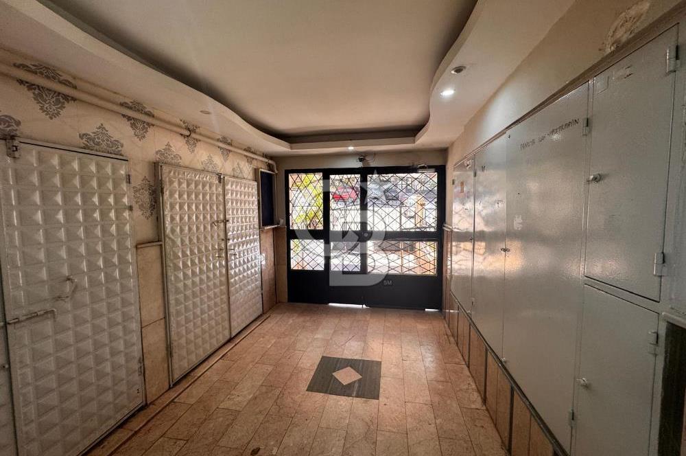 BUCA YILDIZ MAH SİTE İÇERİSİNDE 3.KAT 3+1 115m2 D.GAZLI OTOPARKL