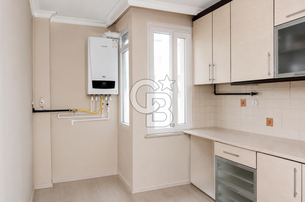 SELÇUKBEY Prof.TEZOK CADDESİ ÜZERİNDE KİRALIK 2+1 DAİRE