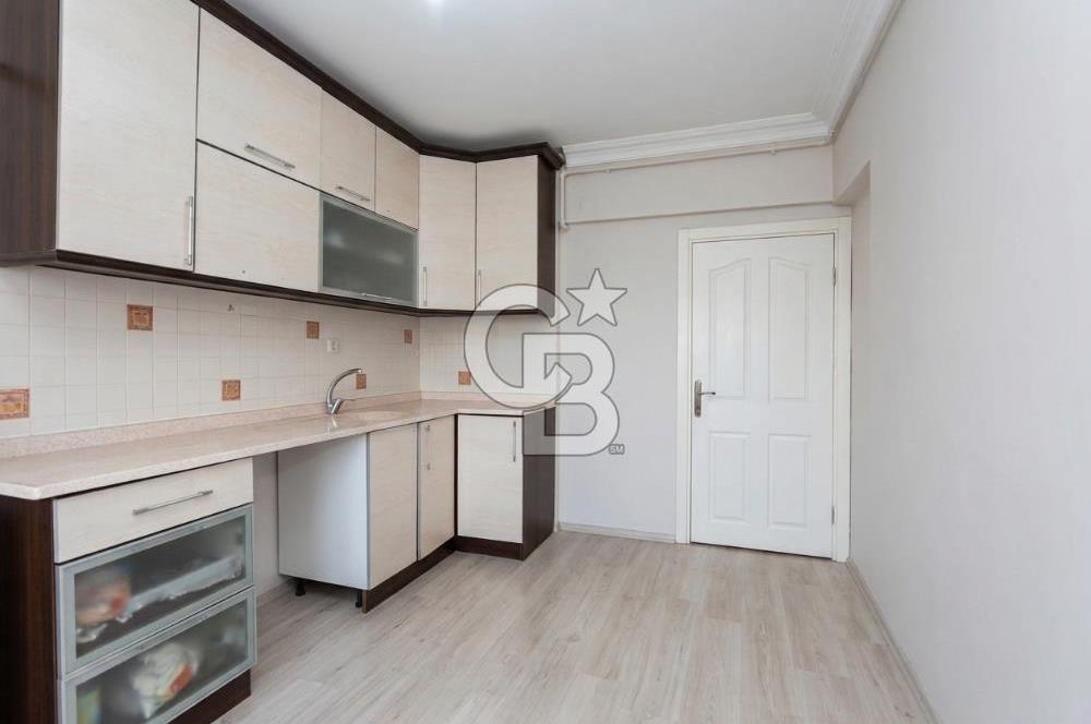 SELÇUKBEY Prof.TEZOK CADDESİ ÜZERİNDE KİRALIK 2+1 DAİRE