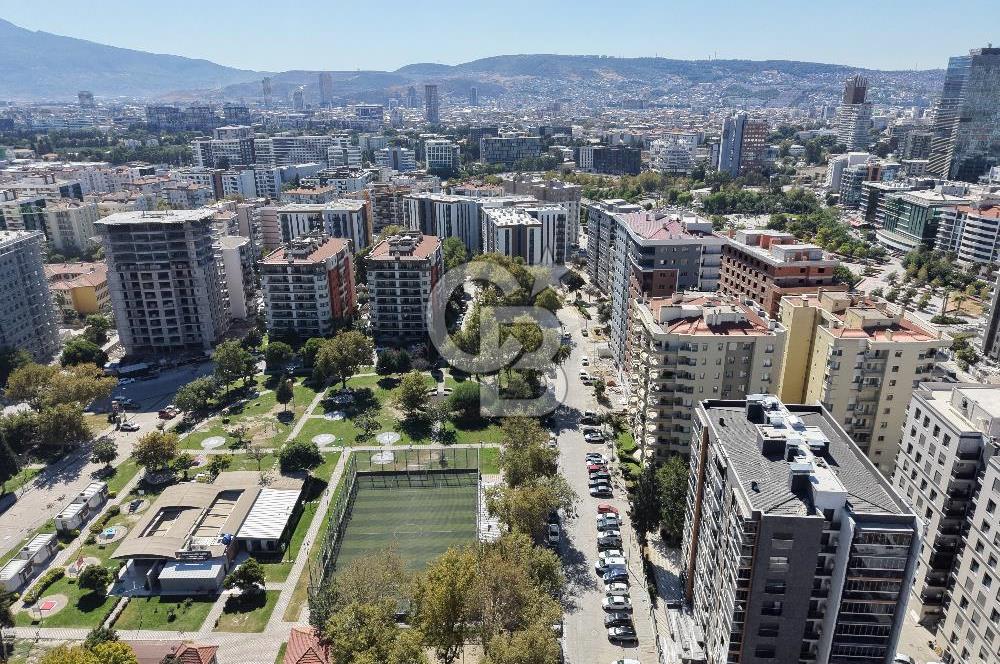 İzmir Bayraklı Mansuroğlu mah. matematik parkı cepheli satılık 3+1 daire