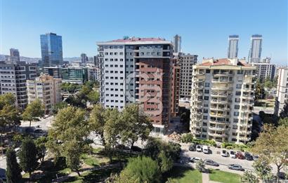 İzmir Bayraklı Mansuroğlu mah. matematik parkı cepheli satılık 3+1 daire