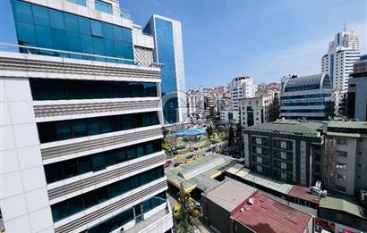 NİŞANTAŞI TEŞVİKİYEDE VALİKONAĞINA 50 MT.200 M² NET GENİŞ 3+1