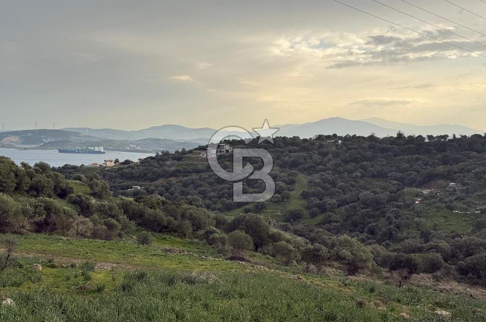 Yeni Foça Cumhuriyet Mahallesi Deniz Manzaralı Arsa