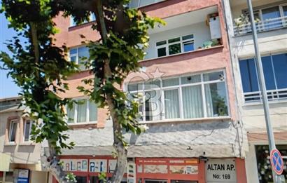 SELÇUKBEY Prof.TEZOK CADDESİ ÜZERİNDE KİRALIK 2+1 DAİRE