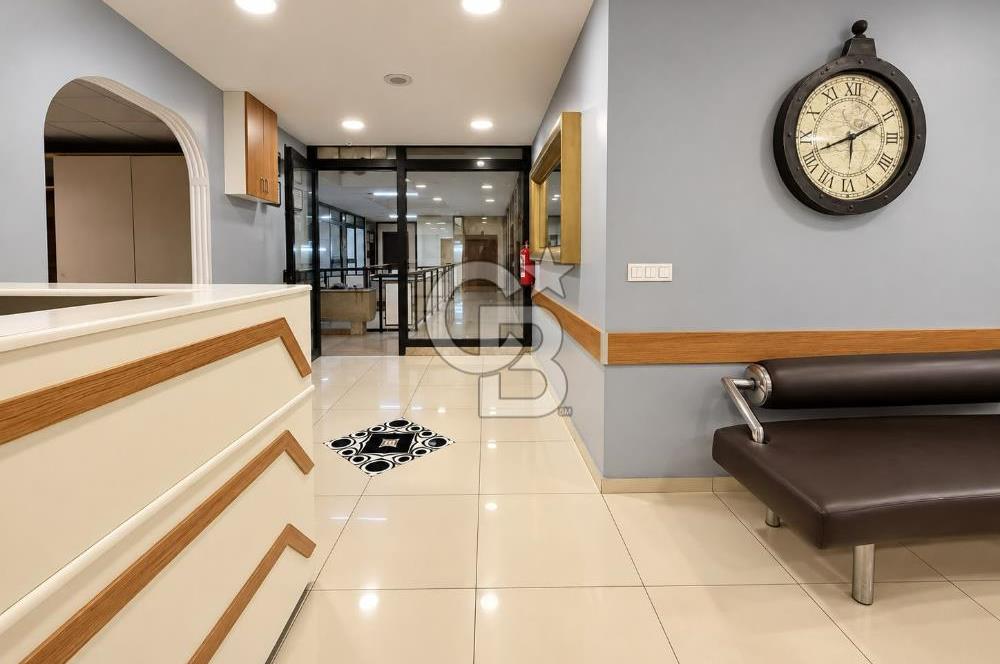 Pendik Çarşının Merkezinde Cadde Cepheli Satılık 4 Dükkân