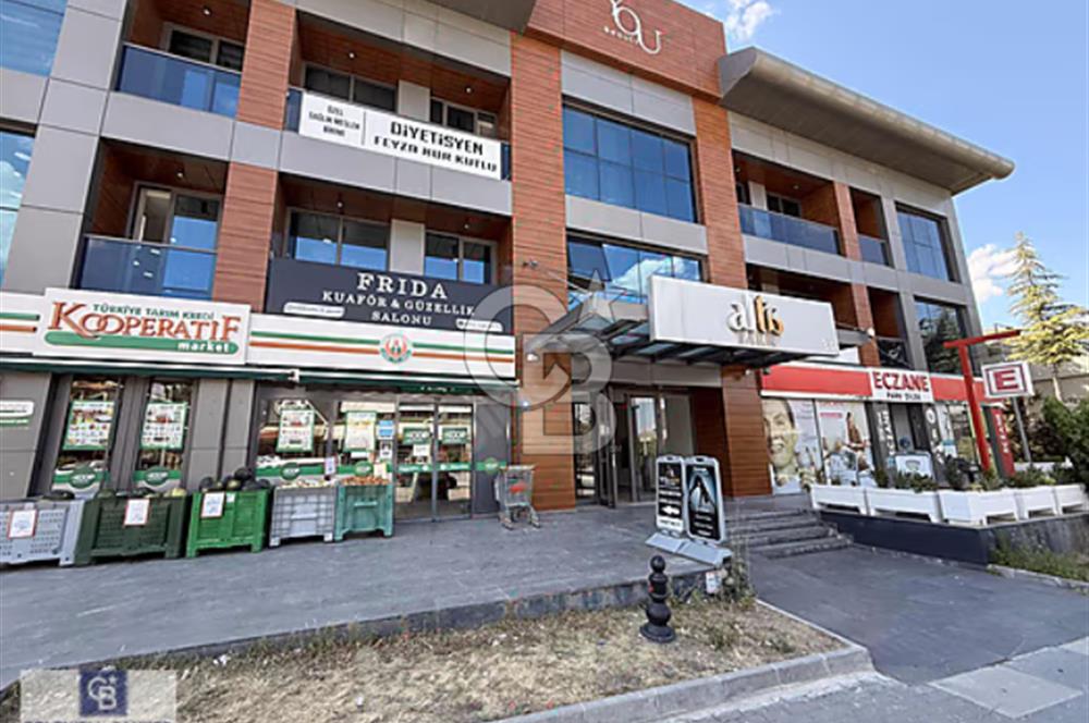 Park Caddesi'nde, Geniş Teraslı ve Ferah Kiralık Ofis