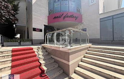 Park Caddesi'nde Yüksek Tabela Değerli, Prestijli Lüks İş Yeri