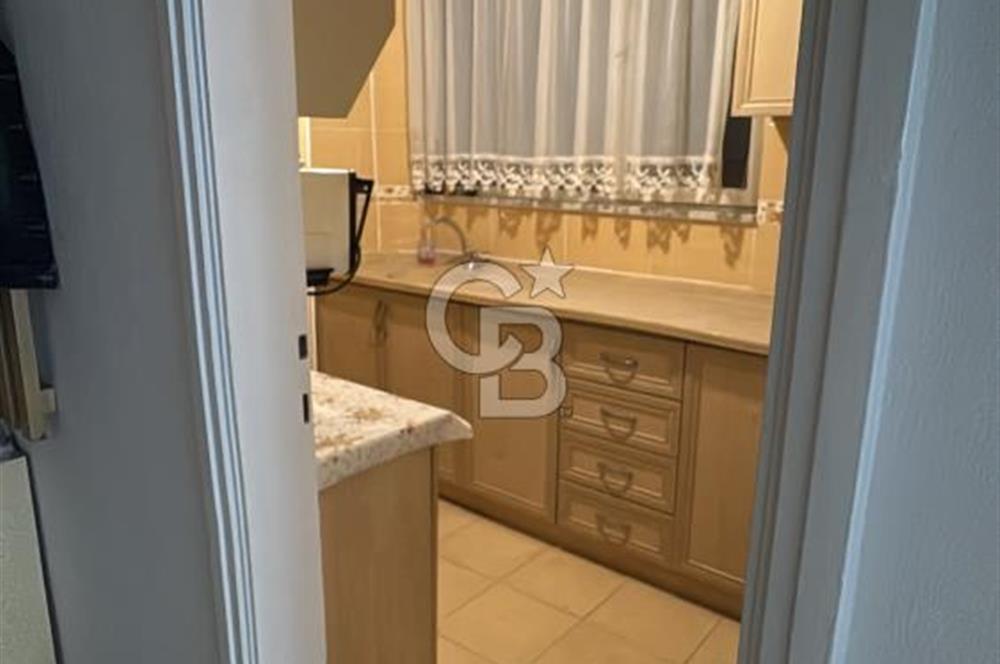 CB KiNG'DEN ANAFARTALAR CADDESİ'NDE SATILIK EŞYALI 2+1 DAİRE