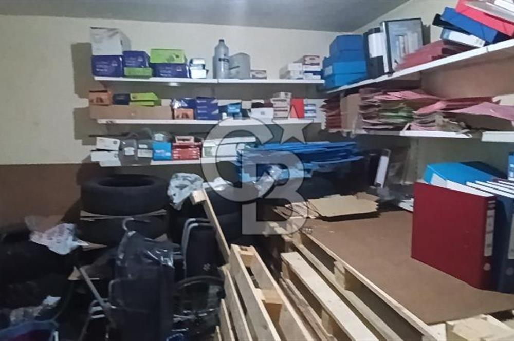 ANA CADDE ÜZERİNDE 200 M2 SATILIK DÜKKAN