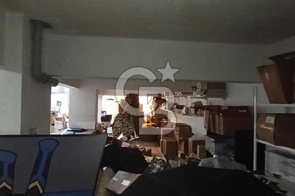 ANA CADDE ÜZERİNDE 200 M2 SATILIK DÜKKAN
