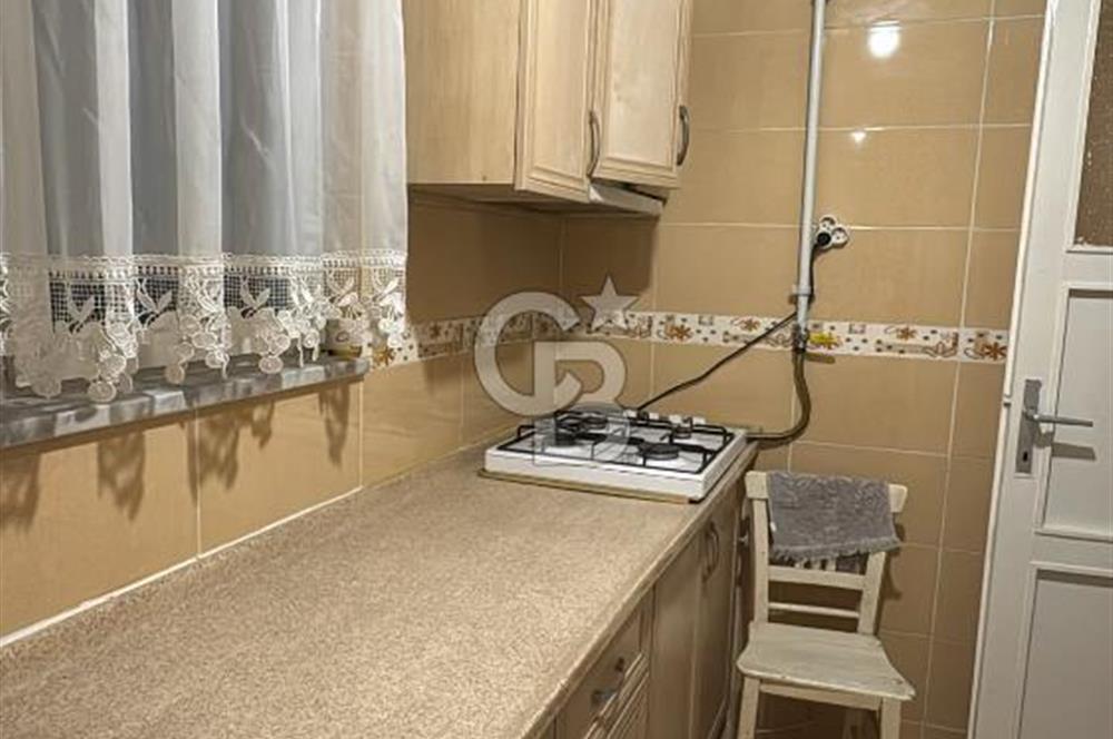 CB KiNG'DEN ANAFARTALAR CADDESİ'NDE SATILIK EŞYALI 2+1 DAİRE