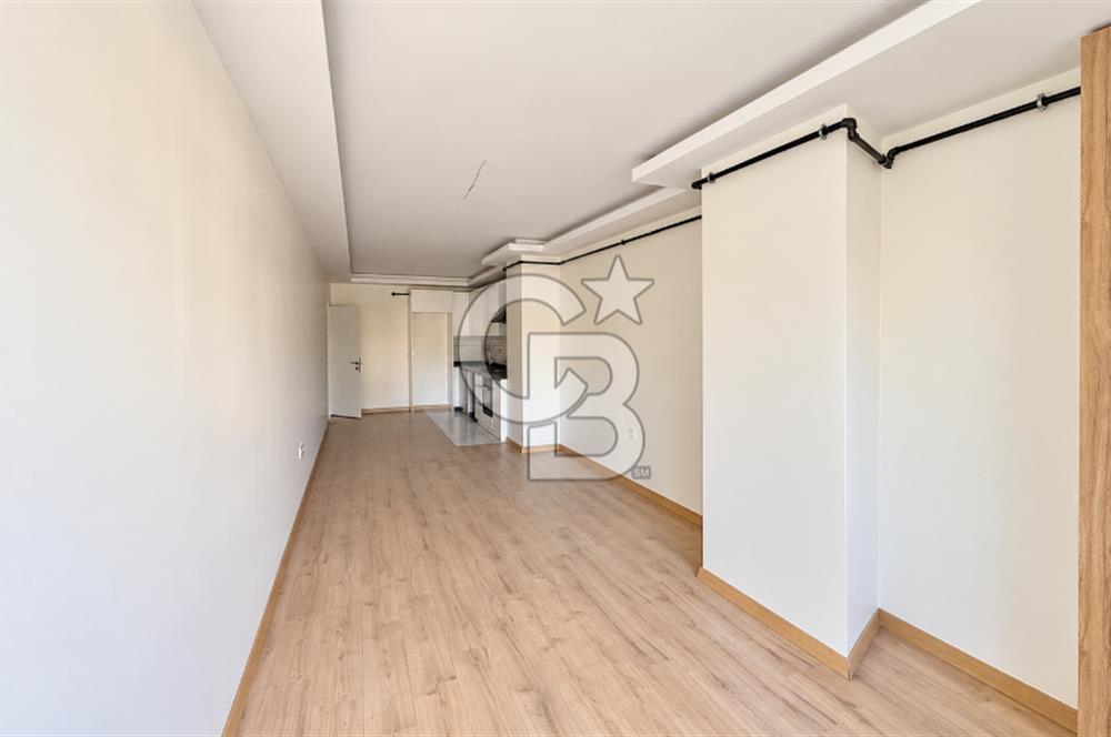 BALKONLU 1+1 SIFIR SİTE İÇİNDE CADDE ÜZERİNDE 70 MT2 LUX DAİRE