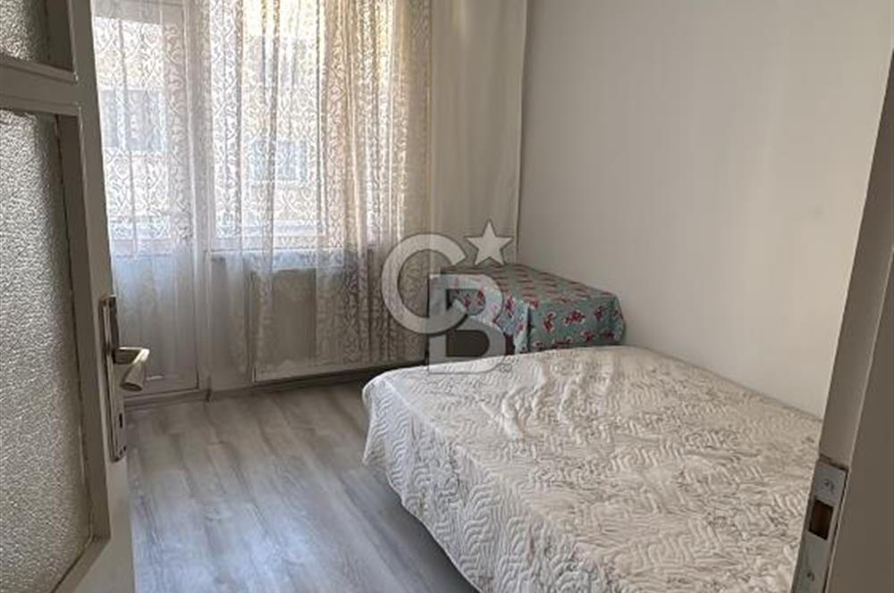 CB KiNG'DEN ANAFARTALAR CADDESİ'NDE SATILIK EŞYALI 2+1 DAİRE