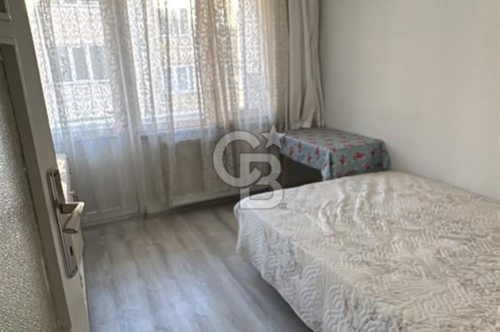 CB KiNG'DEN ANAFARTALAR CADDESİ'NDE SATILIK EŞYALI 2+1 DAİRE