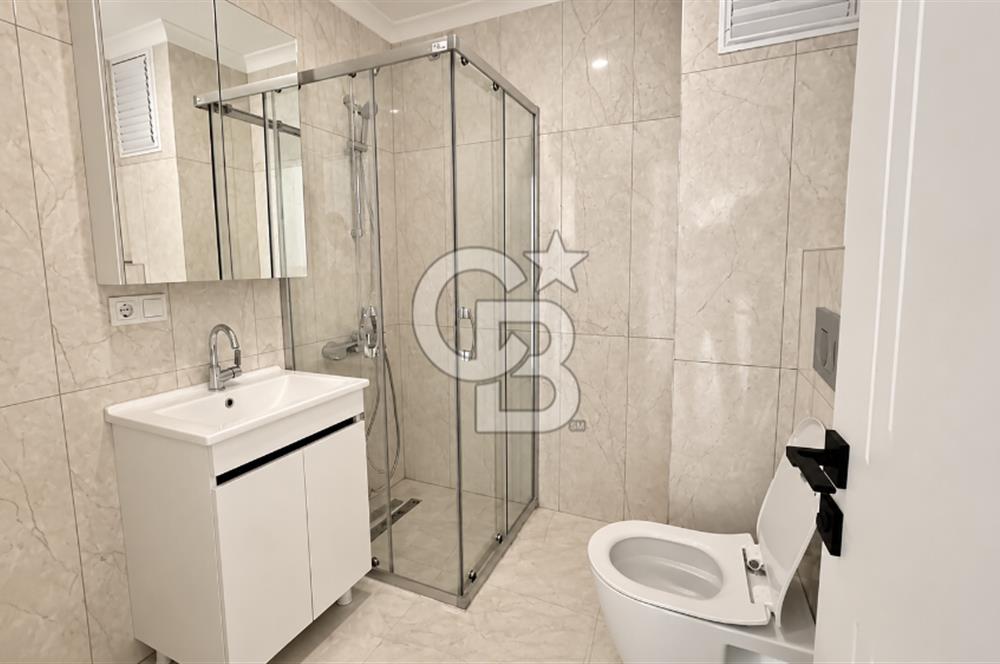 BALKONLU 1+1 SIFIR SİTE İÇİNDE CADDE ÜZERİNDE 70 MT2 LUX DAİRE