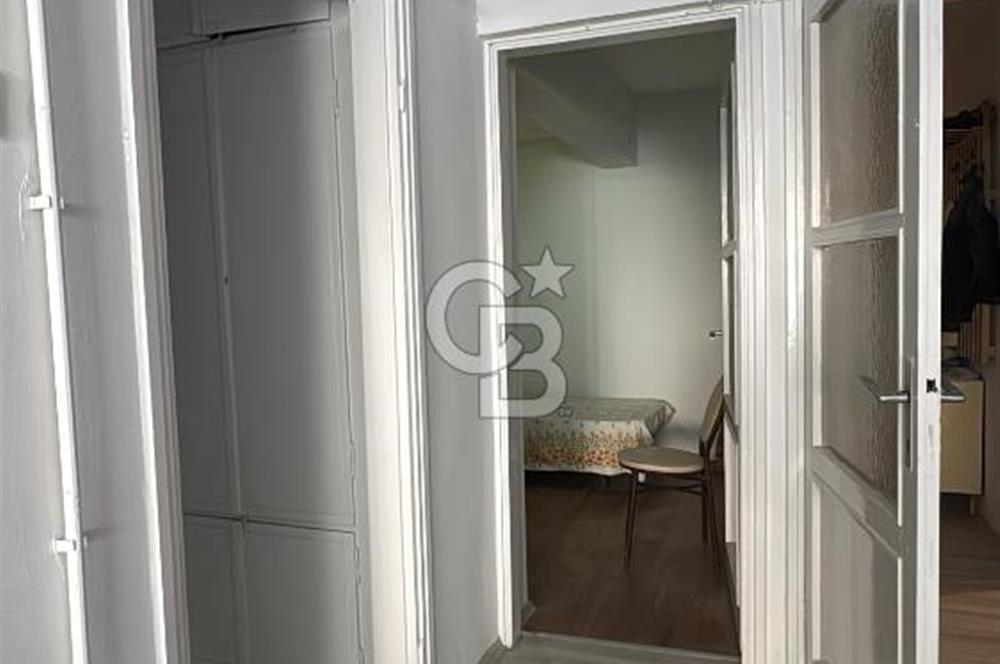 CB KiNG'DEN ANAFARTALAR CADDESİ'NDE SATILIK EŞYALI 2+1 DAİRE