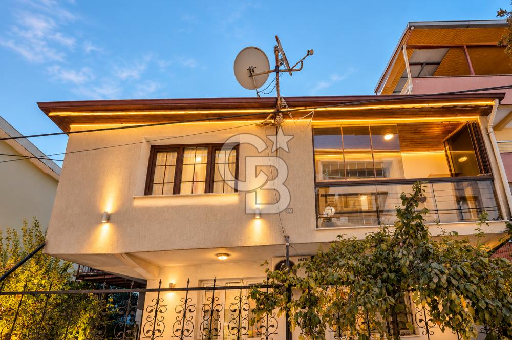GAZİEMİR SARNIÇ'TA 4+1 MÜSTAKİL DUBLEKS SATILIK DOĞALGAZLI 180m2 VİLLA