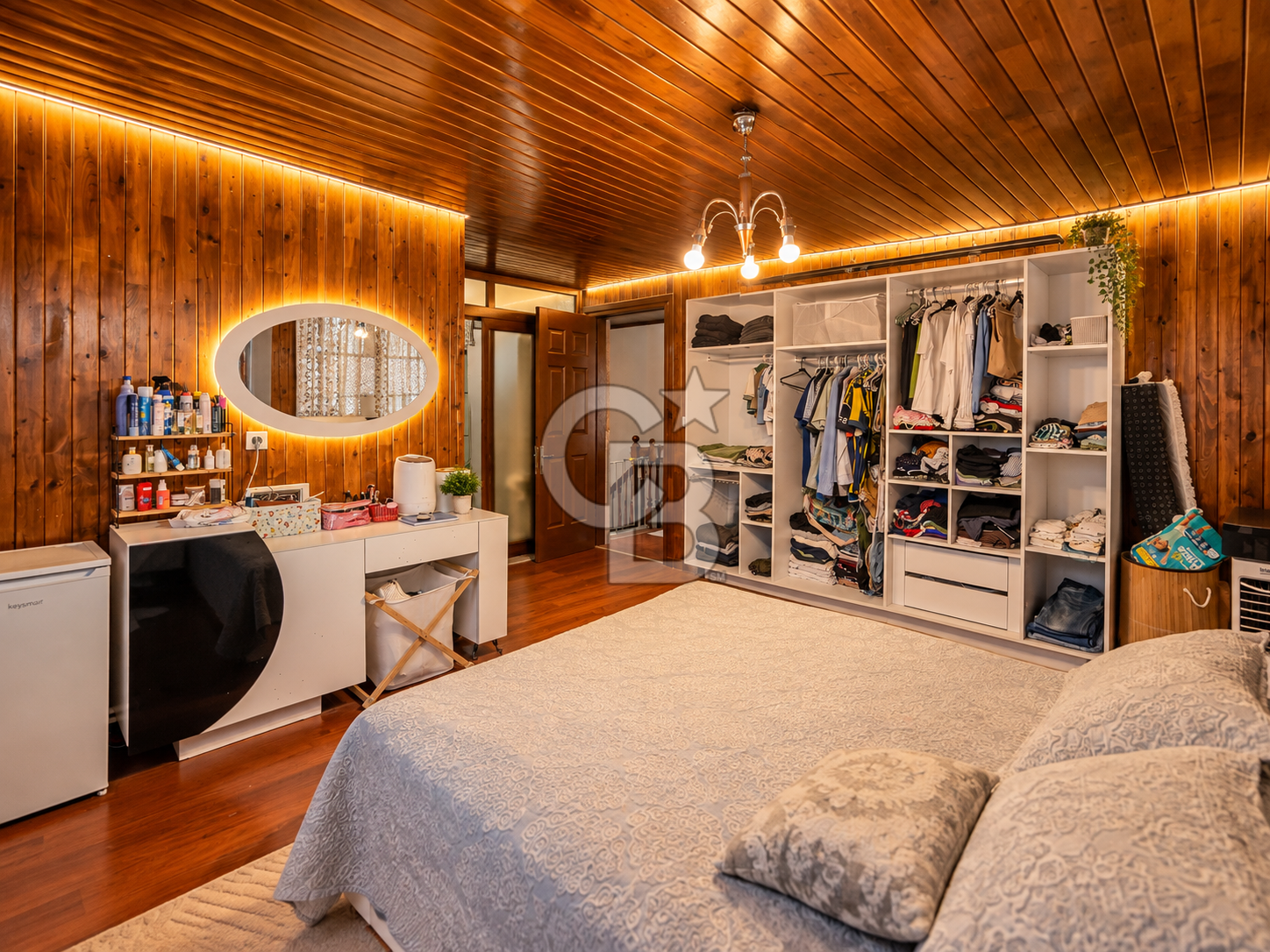 GAZİEMİR SARNIÇ'TA 4+1 MÜSTAKİL DUBLEKS SATILIK DOĞALGAZLI 180m2 VİLLA