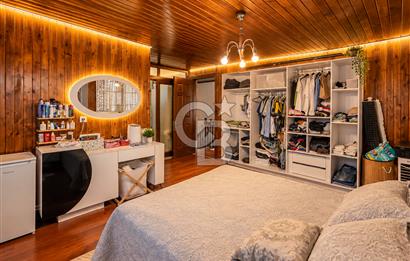 GAZİEMİR SARNIÇ'TA 4+1 MÜSTAKİL DUBLEKS SATILIK DOĞALGAZLI 180m2 VİLLA