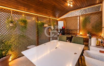 GAZİEMİR SARNIÇ'TA 4+1 MÜSTAKİL DUBLEKS SATILIK DOĞALGAZLI 180m2 VİLLA
