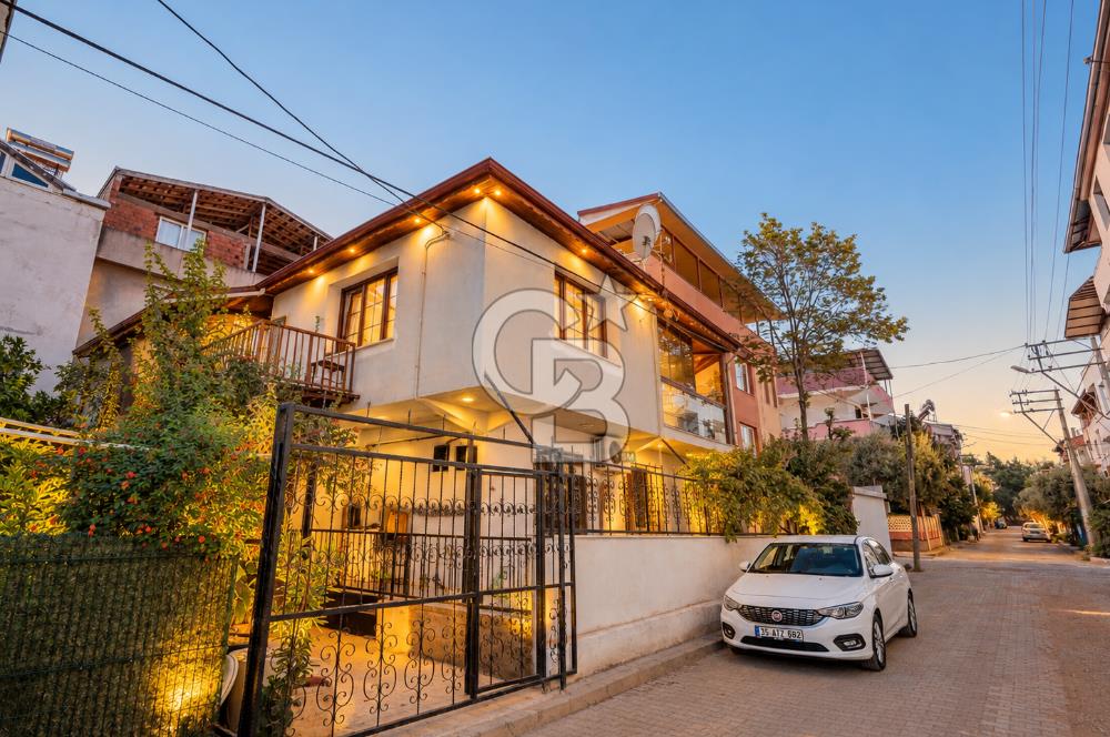 GAZİEMİR SARNIÇ'TA 4+1 MÜSTAKİL DUBLEKS SATILIK DOĞALGAZLI 180m2 VİLLA