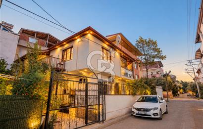 GAZİEMİR SARNIÇ'TA 4+1 MÜSTAKİL DUBLEKS SATILIK DOĞALGAZLI 180m2 VİLLA