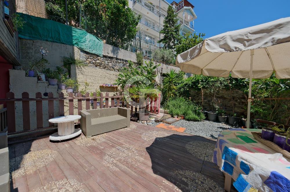 ARNAVUTKÖY'DE BOĞAZ MANZARALI KİRALIK DUBLEX DAİRE