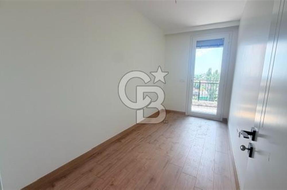 3+1 SIFIR YATIRIMA VE OTURUMA UYGUN CADDE ÜZERİ SATILIK DAİRE