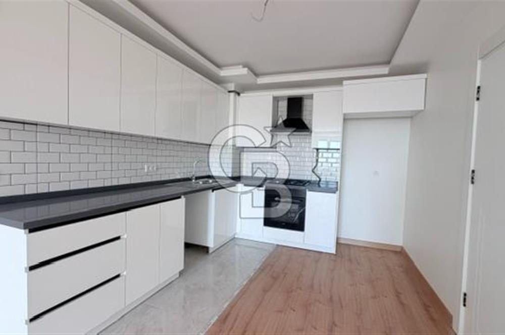 3+1 SIFIR YATIRIMA VE OTURUMA UYGUN CADDE ÜZERİ SATILIK DAİRE