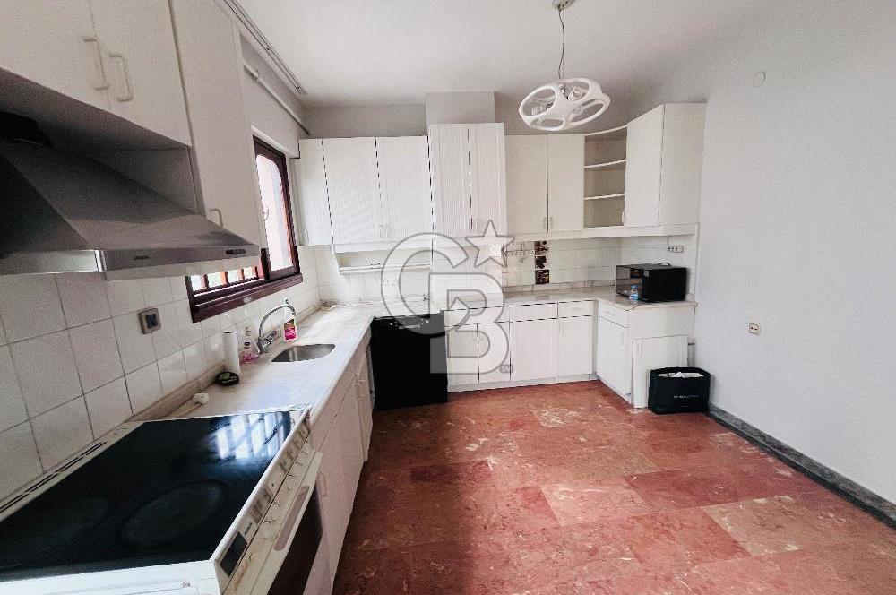 NİŞANTAŞI TEŞVİKİYEDE VALİKONAĞINA 50 MT.200 M² NET GENİŞ 3+1