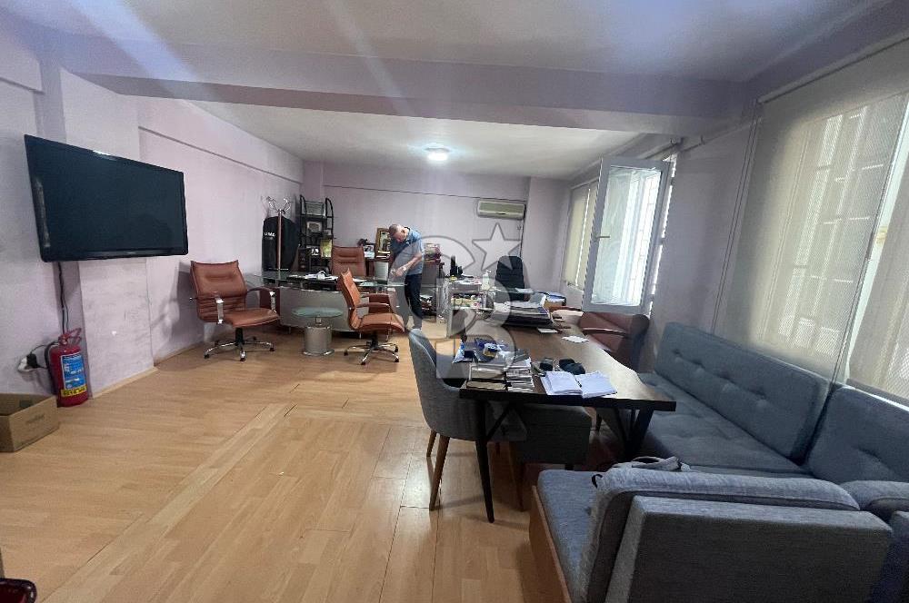 ŞİŞLİ NAKİYE ELGÜNDE METROYA 100 M.SATILIK HOME OFİS