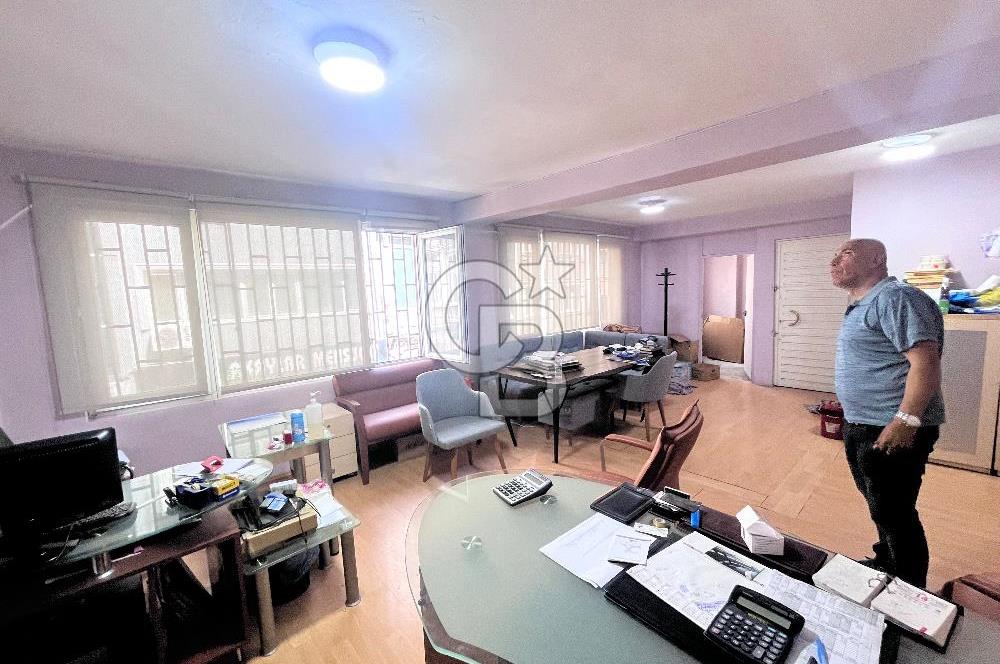 ŞİŞLİ NAKİYE ELGÜNDE METROYA 100 M.SATILIK HOME OFİS