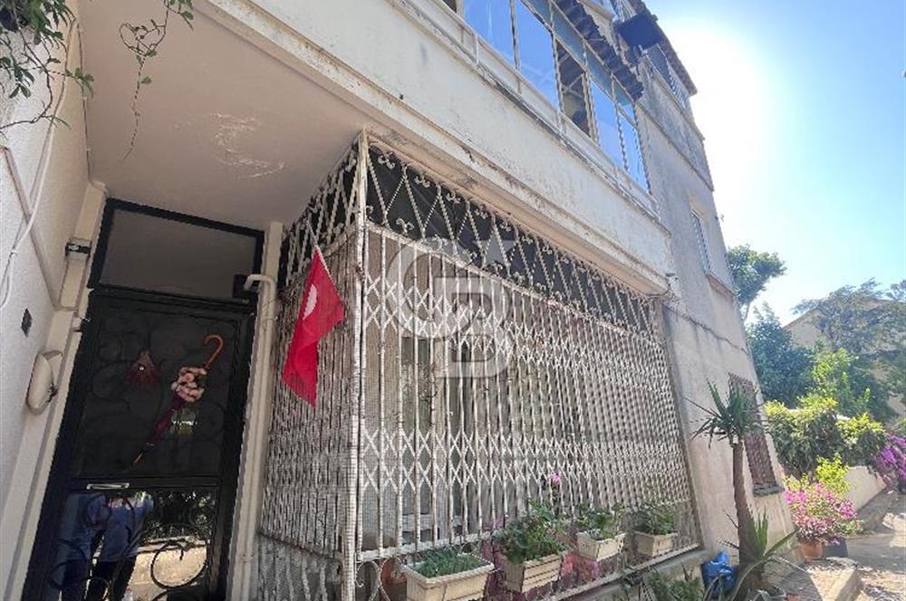 BÜYÜKADA MADENDE SAHİLE 150 M.SATILIK 3+1 DAİRE