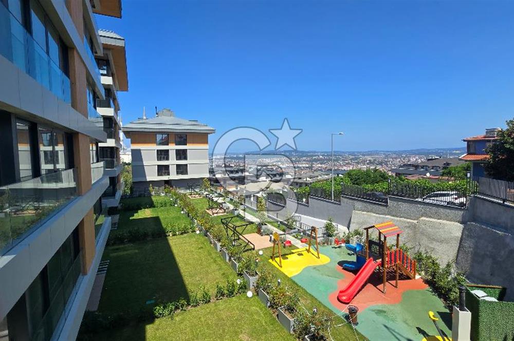 Üsküdar Ala Çamlica 2 Satilik 4+1/ 3 Banyolu Site içinde Daire