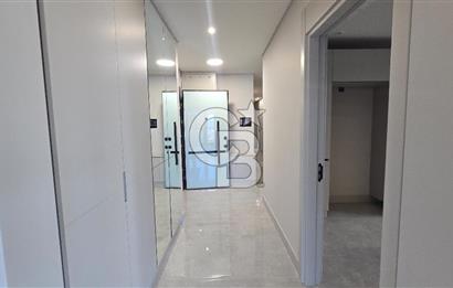 Üsküdar Ala Çamlica 2 Satilik 4+1/ 3 Banyolu Site içinde Daire