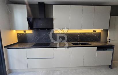 Üsküdar Ala Çamlica 2 Satilik 4+1/ 3 Banyolu Site içinde Daire