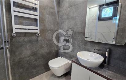 Üsküdar Ala Çamlica 2 Satilik 4+1/ 3 Banyolu Site içinde Daire