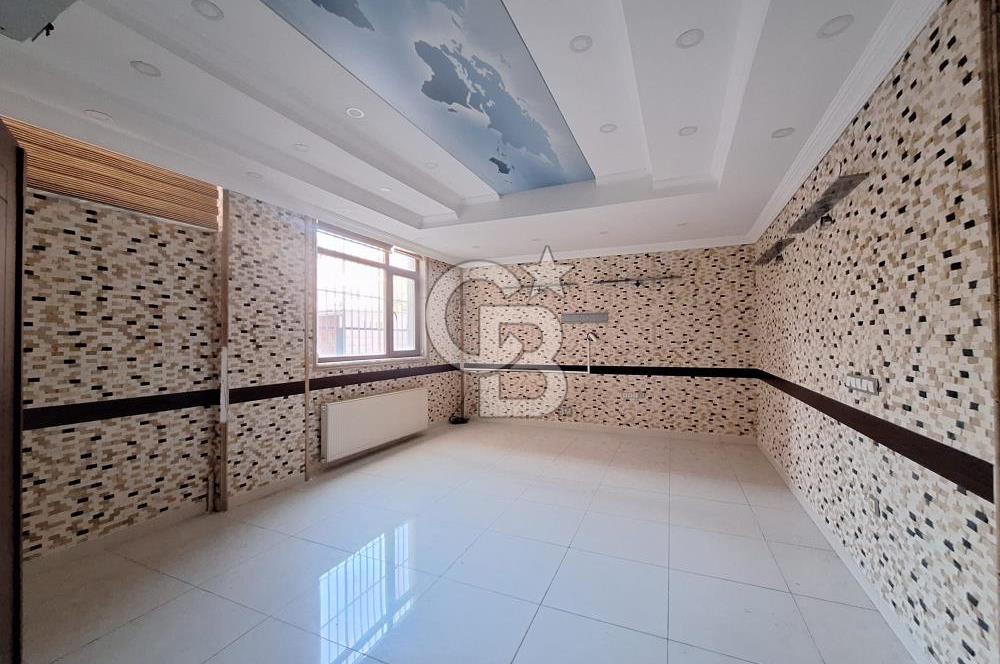 FATİH CADDESİNDE 110 M² GENİŞ KULLANIMLI OFİS
