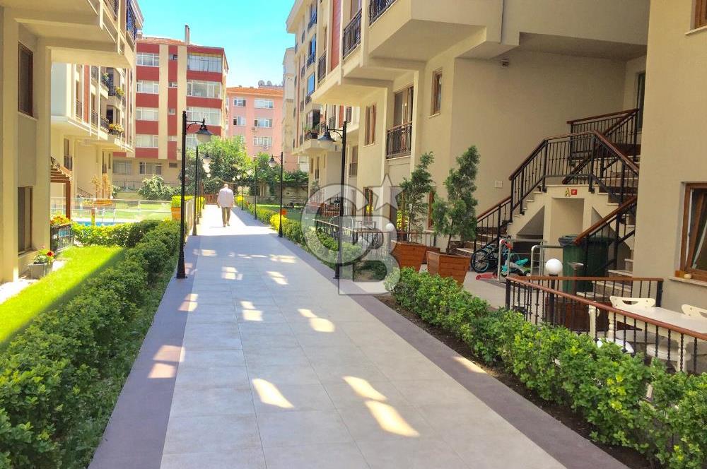 Bakırköy Yenimahallede Satılık Lüks 3+1 Site İçi Daire