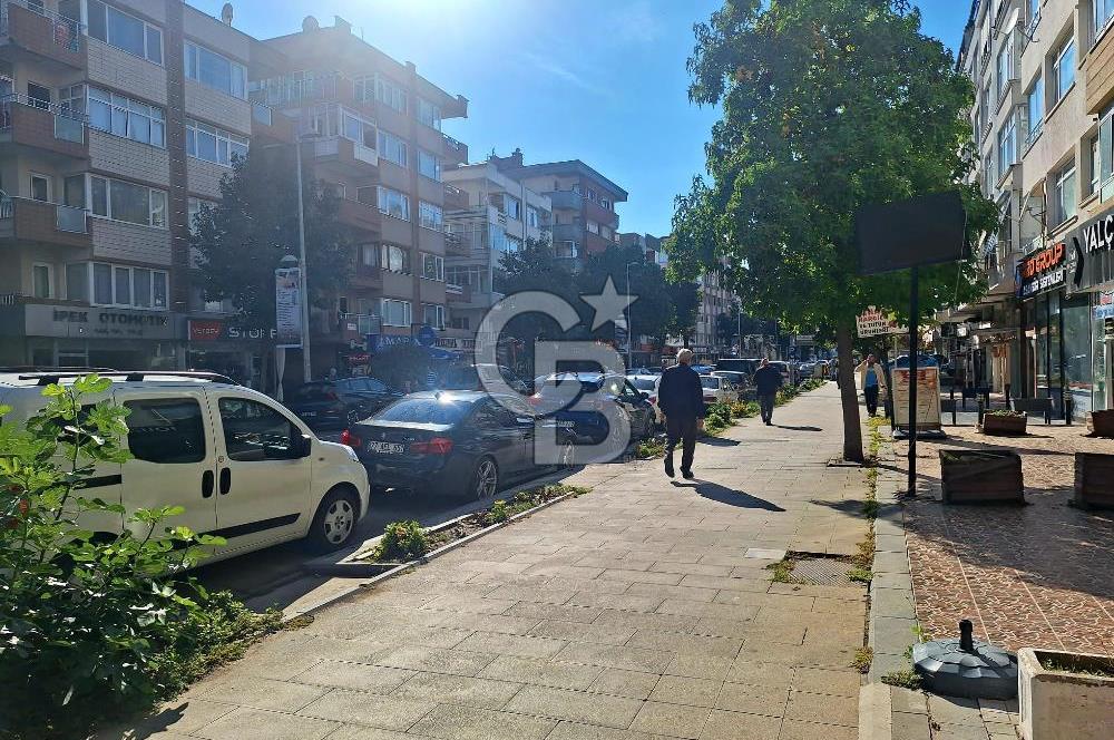 FATİH CADDESİNDE 110 M² GENİŞ KULLANIMLI OFİS