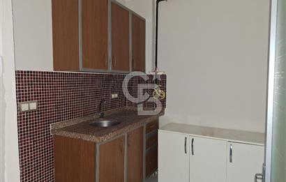 FATİH CADDESİNDE 110 M² GENİŞ KULLANIMLI OFİS