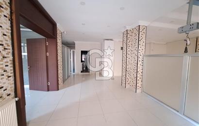 FATİH CADDESİNDE 110 M² GENİŞ KULLANIMLI OFİS