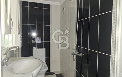 FATİH CADDESİNDE 110 M² GENİŞ KULLANIMLI OFİS
