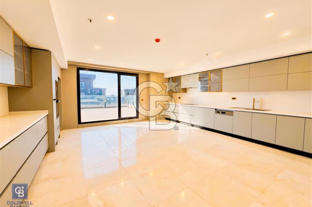 AVENUE İSTANBUL'DA 550 M2 DENİZ MANZARALI SATILIK PENTHOUSE