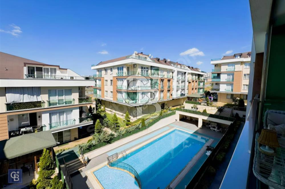 BEYLİKDÜZÜ ŞEHRİ BEYAZ SİTESİNDE SATILIK ULTRA LÜKS 4+1